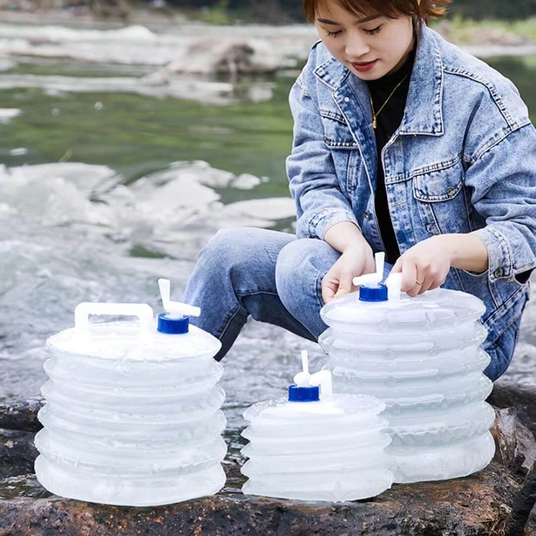 Collapsible Water Container - Foldable Outdoor Camping Water Carrier