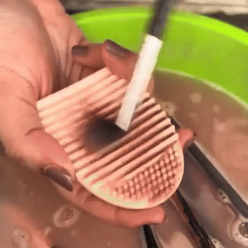 Makeup Brush Cleaner to Avoid Time Consuming Cleaning