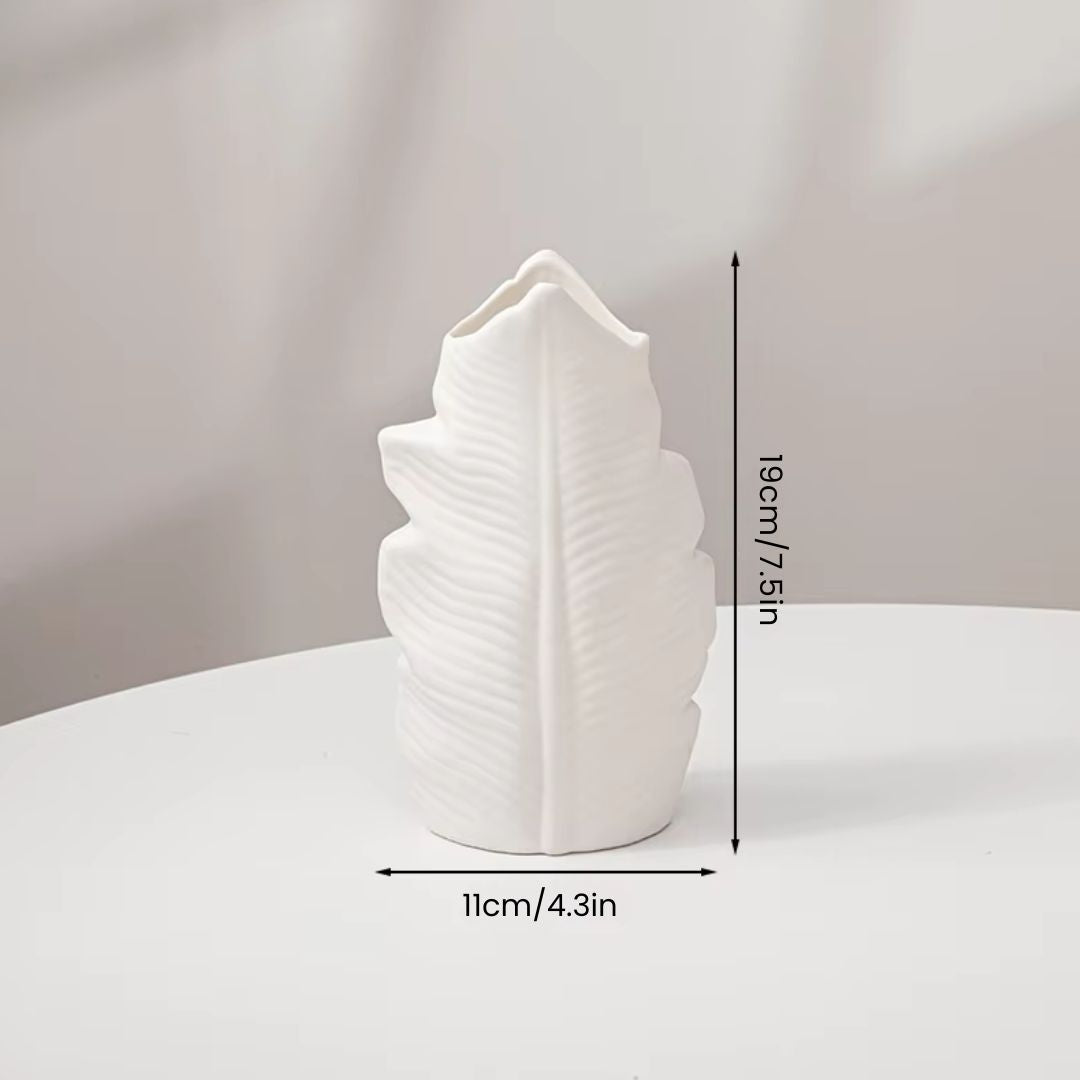 White Vase – Plastic with Ceramic Like Appearance for Indoor Flowers, Modern Centerpiece, and Minimalist Decor
