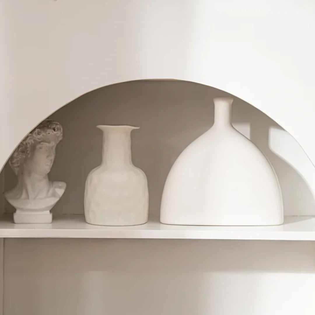 White Vase – Plastic with Ceramic Like Appearance for Indoor Flowers, Modern Centerpiece, and Minimalist Decor